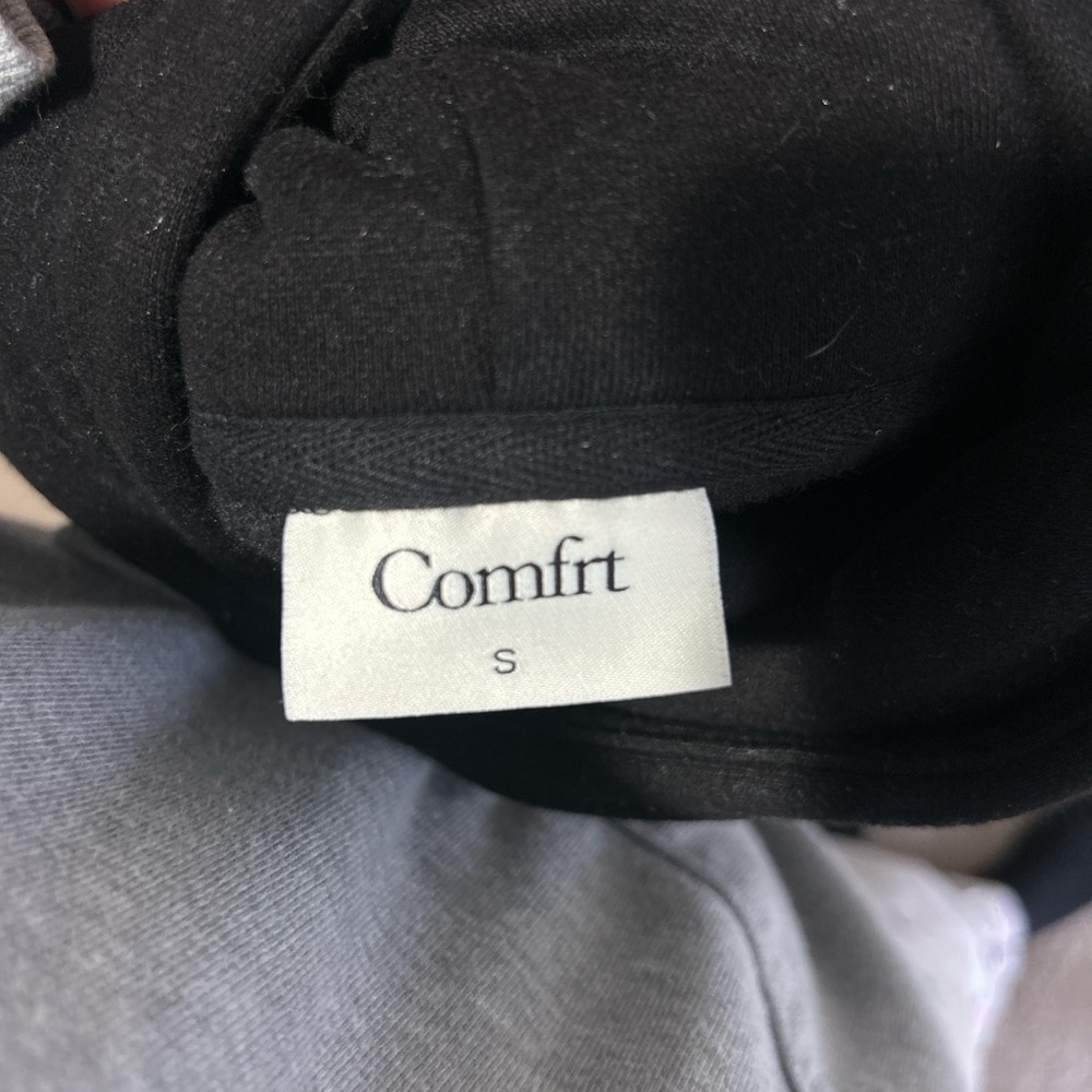 Comfrt Women's Black Crew Neck Sweater - Picture 2 of 3